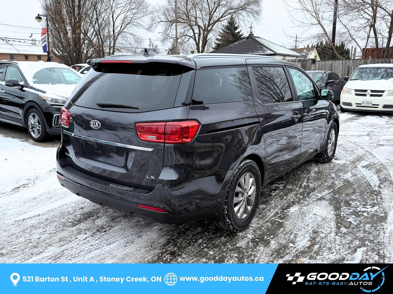 2020 Kia Sedona LX+ CLEAN CARFAX CERTIFIED 8 PASS HEATED SEATS/STE Photo