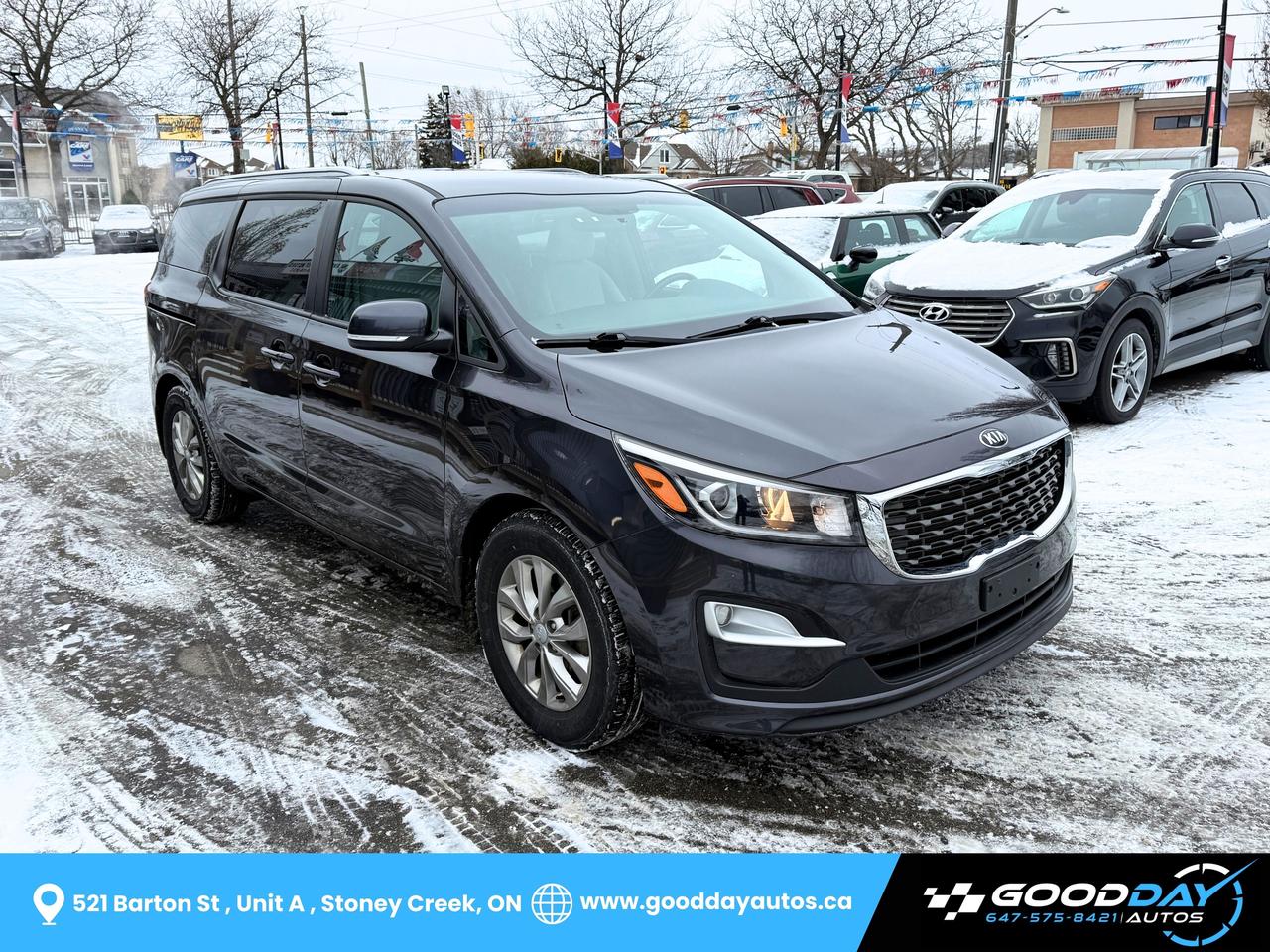 2020 Kia Sedona LX+ CLEAN CARFAX CERTIFIED 8 PASS HEATED SEATS/STE Photo