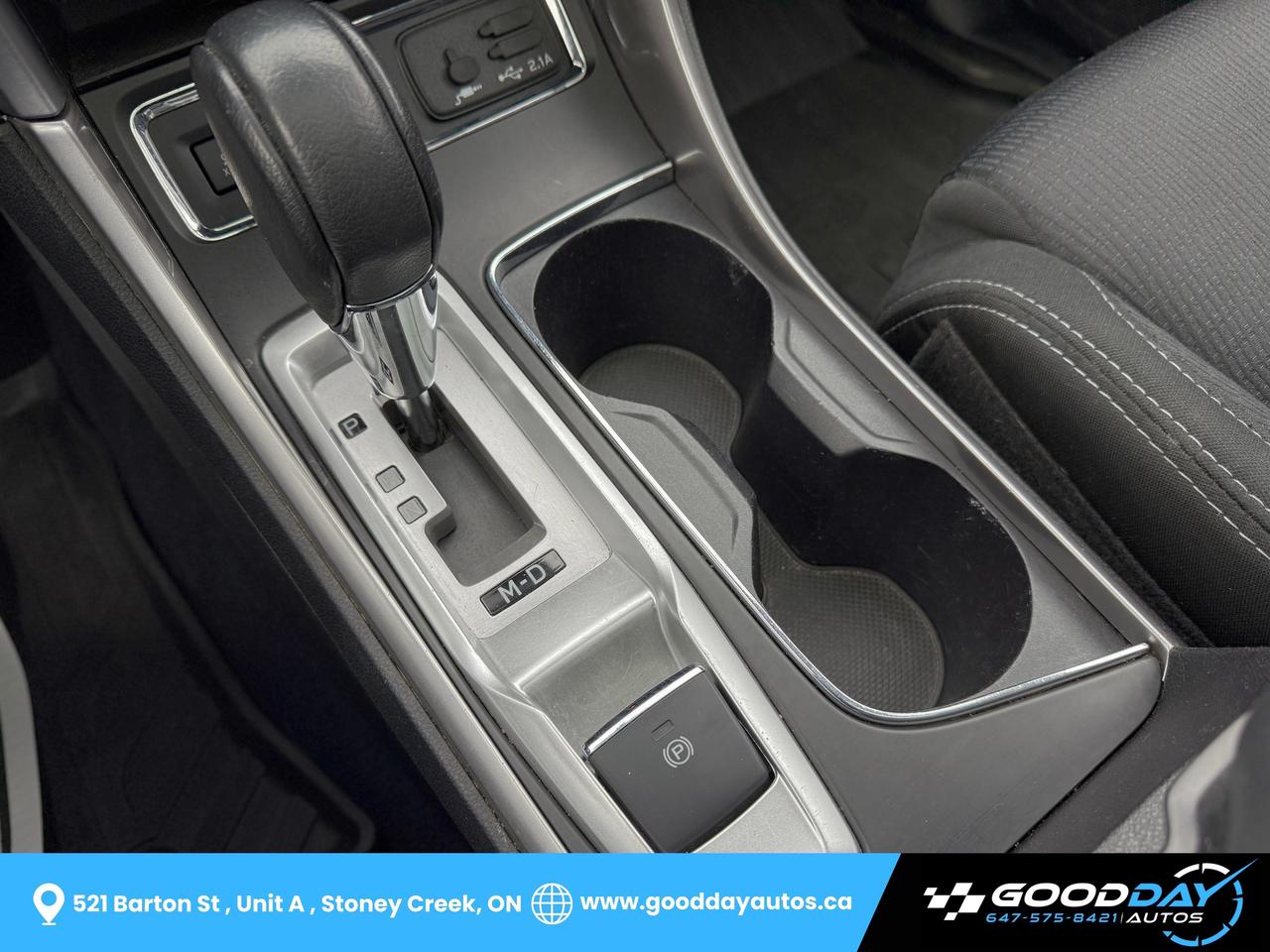 2019 Subaru ASCENT Touring 8 PASS DEALER SERVICED TWO SETS OF TIRES Photo