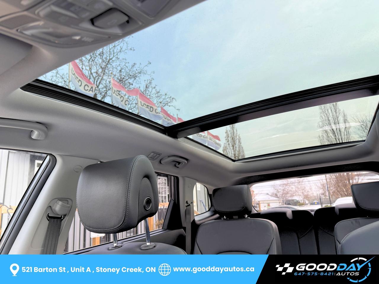 2017 Hyundai Santa Fe XL 6 PASS Ultimate FULLY LOADED CLEAN CARFAX MINT Photo