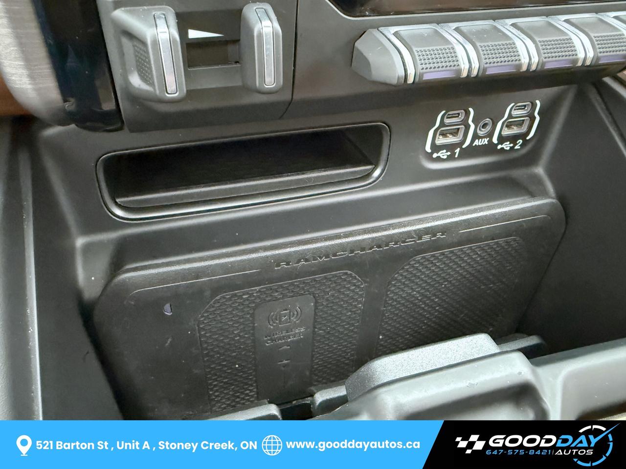 2021 RAM 2500 Limited Longhorn DIESEL LOADED DEALER SERVICED Photo