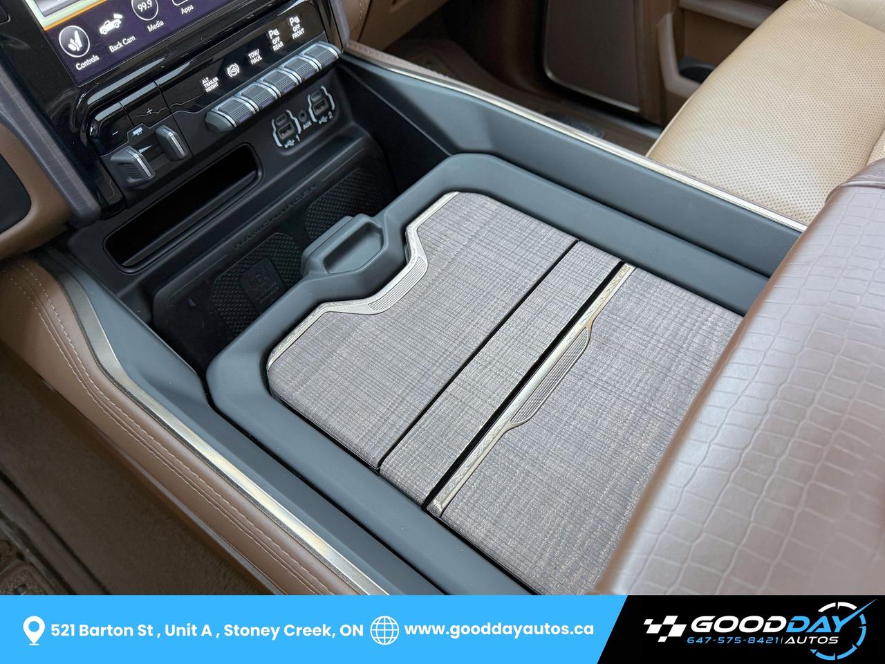 2021 RAM 2500 Limited Longhorn DIESEL LOADED DEALER SERVICED Photo