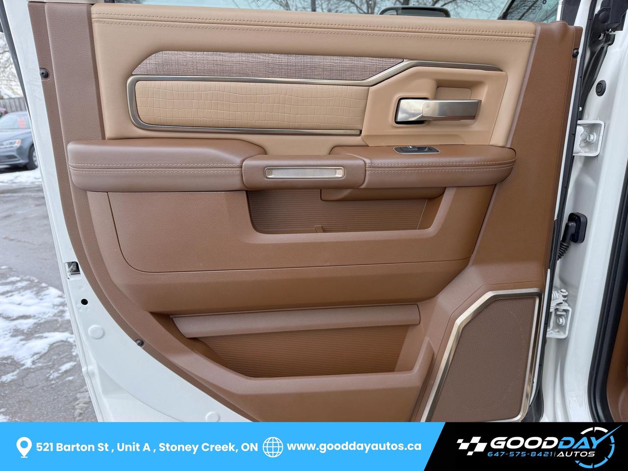 2021 RAM 2500 Limited Longhorn DIESEL LOADED DEALER SERVICED Photo