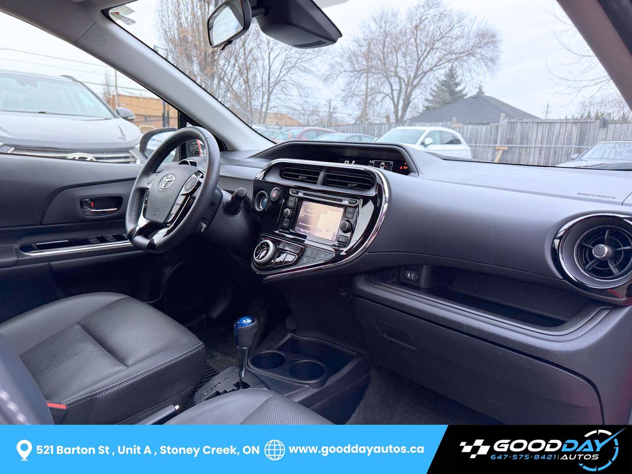 2019 Toyota Prius c TECHNOLOGY WINTER TIRES INCLUDED DEALER SERVICED Photo