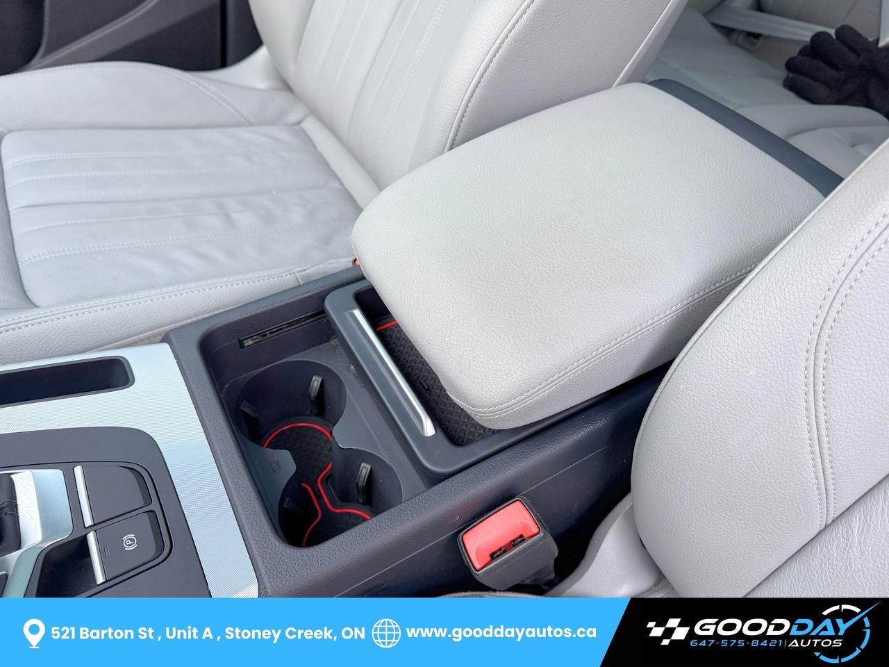 2018 Audi Q5 Progressiv NAV PANO LOADED ONE OWNER CLEAN CARFAX Photo