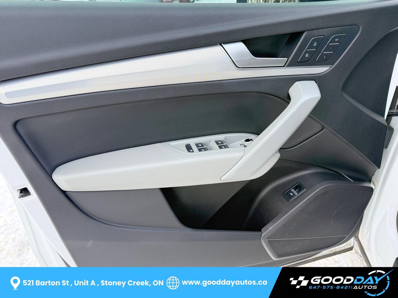 2018 Audi Q5 Progressiv NAV PANO LOADED ONE OWNER CLEAN CARFAX Photo