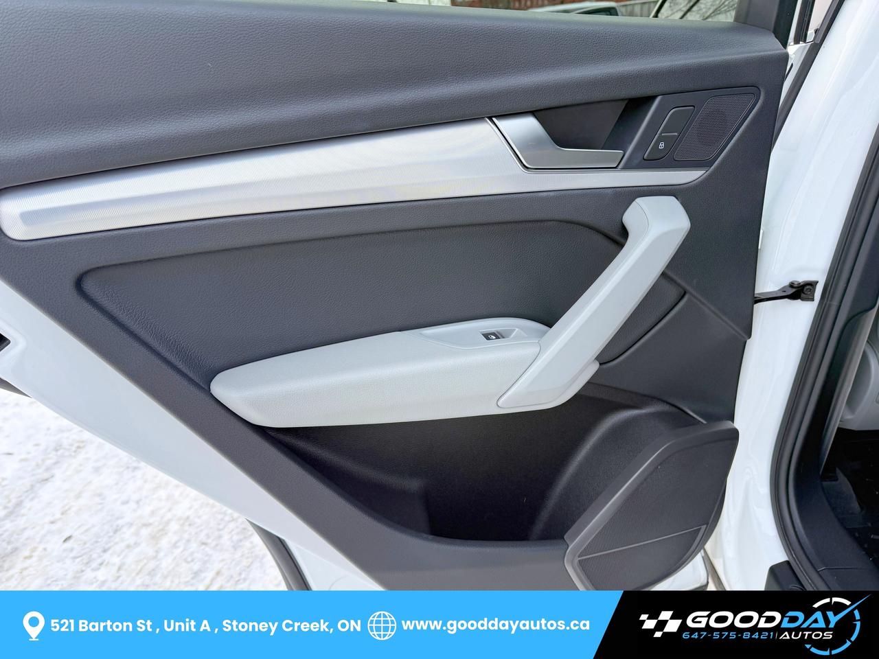 2018 Audi Q5 Progressiv NAV PANO LOADED ONE OWNER CLEAN CARFAX Photo