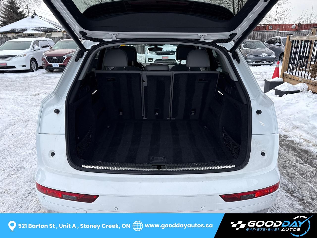 2018 Audi Q5 Progressiv NAV PANO LOADED ONE OWNER CLEAN CARFAX Photo