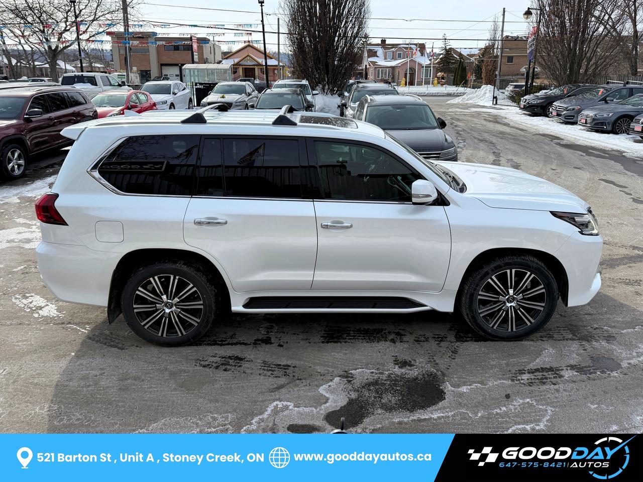 2019 Lexus LX 570 EXECUTIVE PKG | LOW KMS | ONE OWNER | CLEAN CARFAX Photo