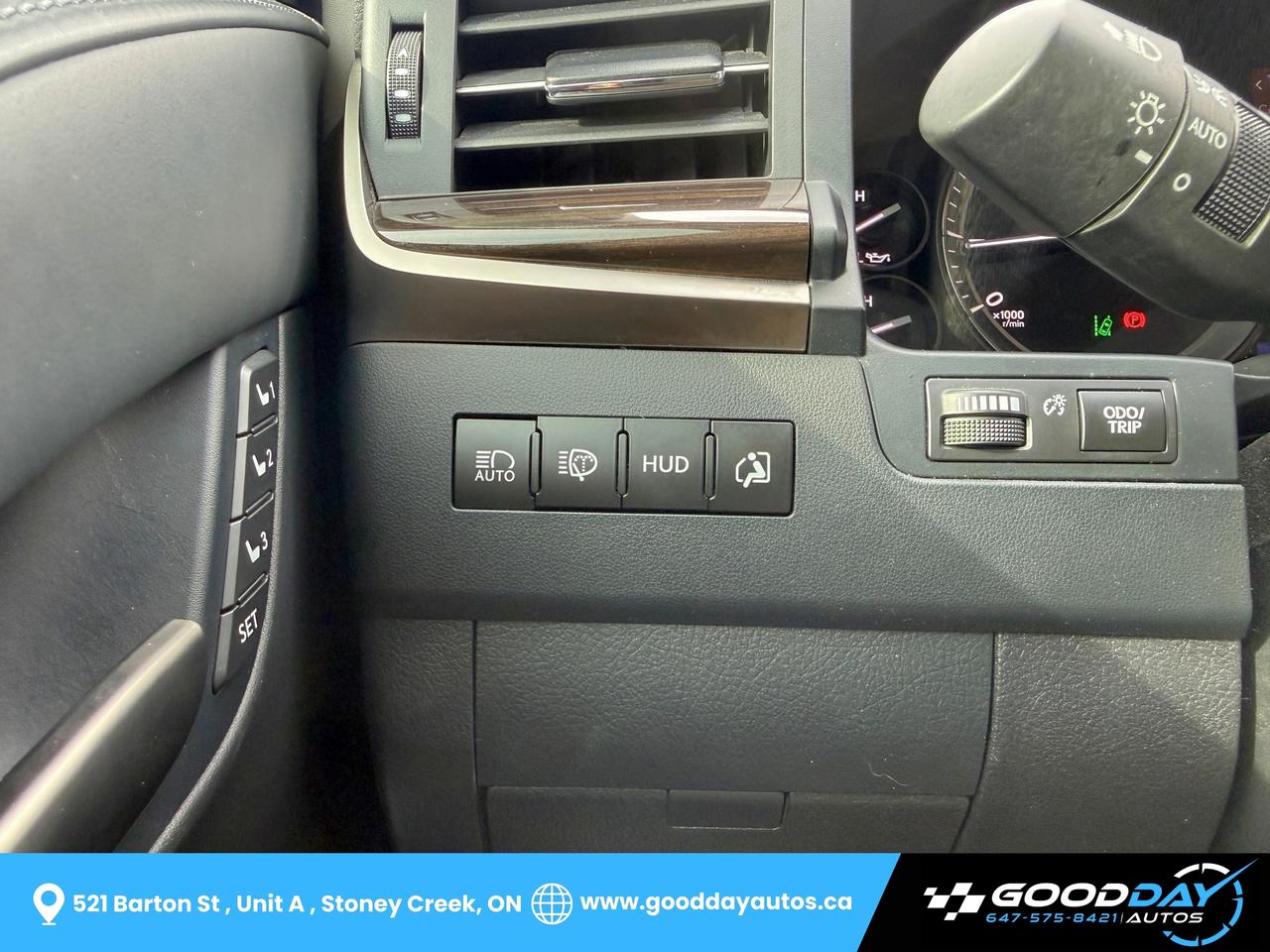 2019 Lexus LX 570 EXECUTIVE PKG | LOW KMS | ONE OWNER | CLEAN CARFAX Photo