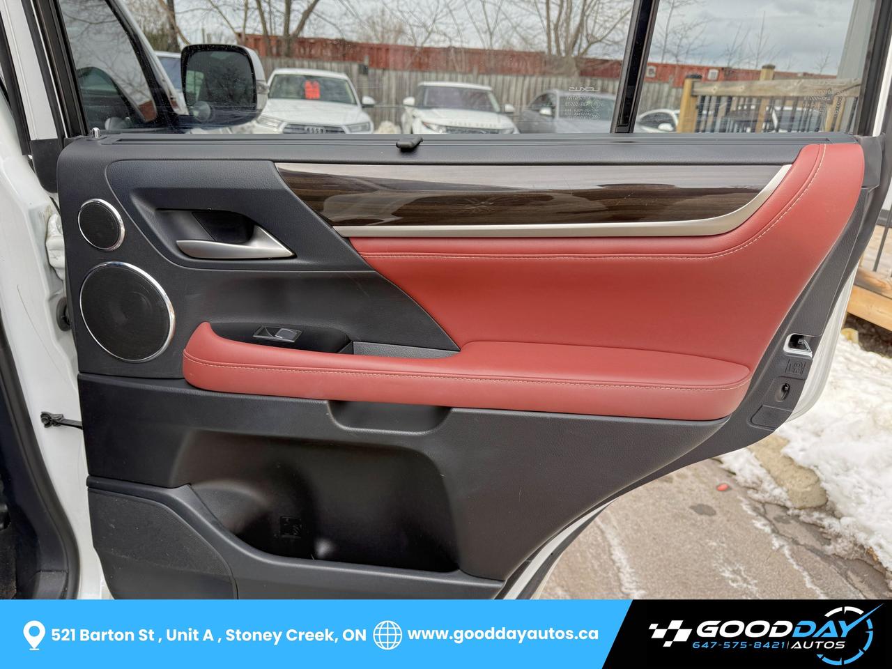 2019 Lexus LX 570 EXECUTIVE PKG | LOW KMS | ONE OWNER | CLEAN CARFAX Photo