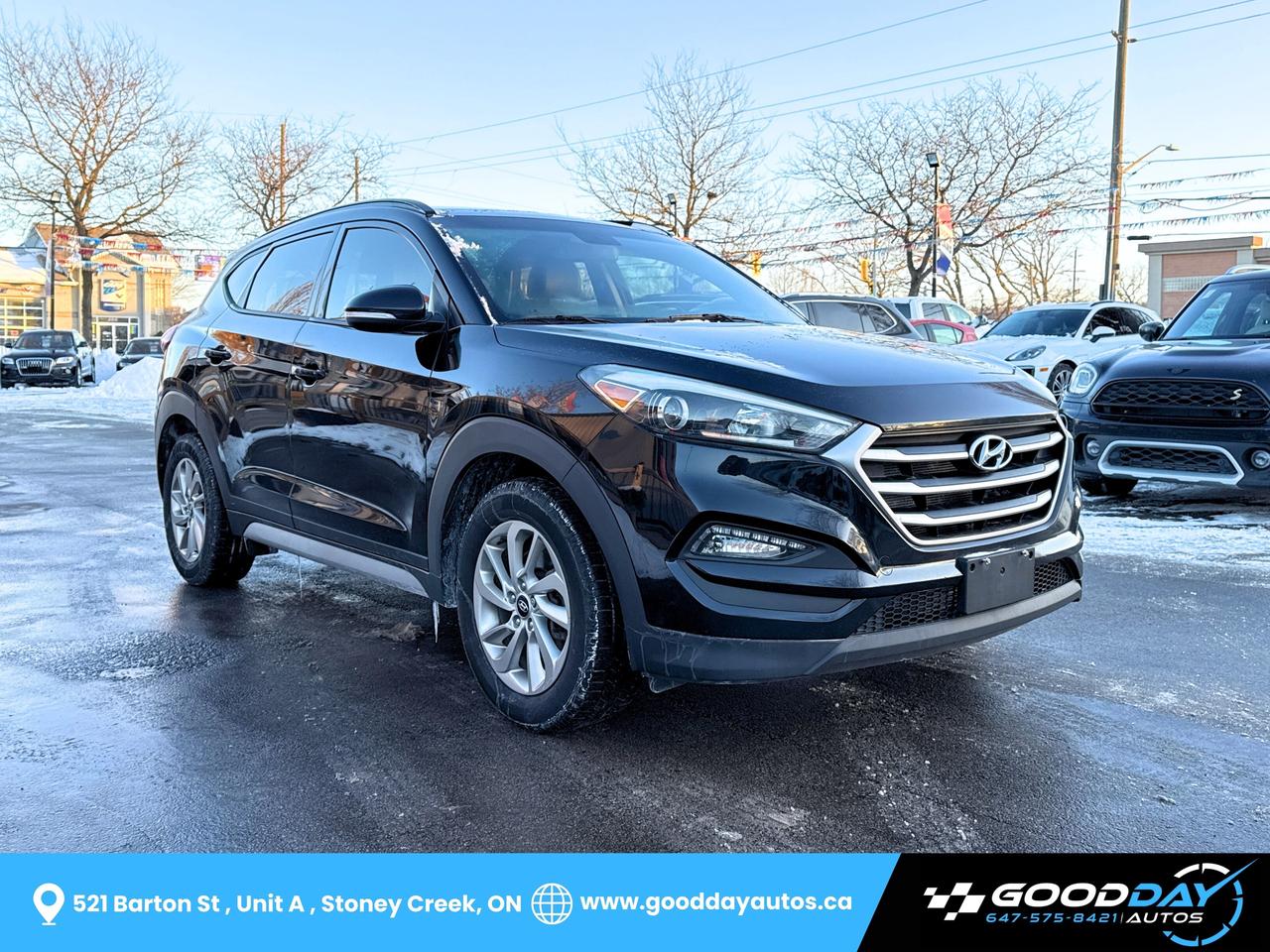 2017 Hyundai Tucson SE 2.0L AWD LOADED 29 SERVICE RECORDS CLEAN CARFAX Photo