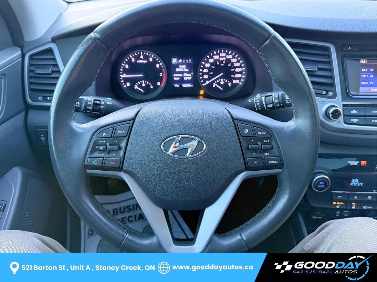 2017 Hyundai Tucson SE 2.0L AWD LOADED 29 SERVICE RECORDS CLEAN CARFAX Photo