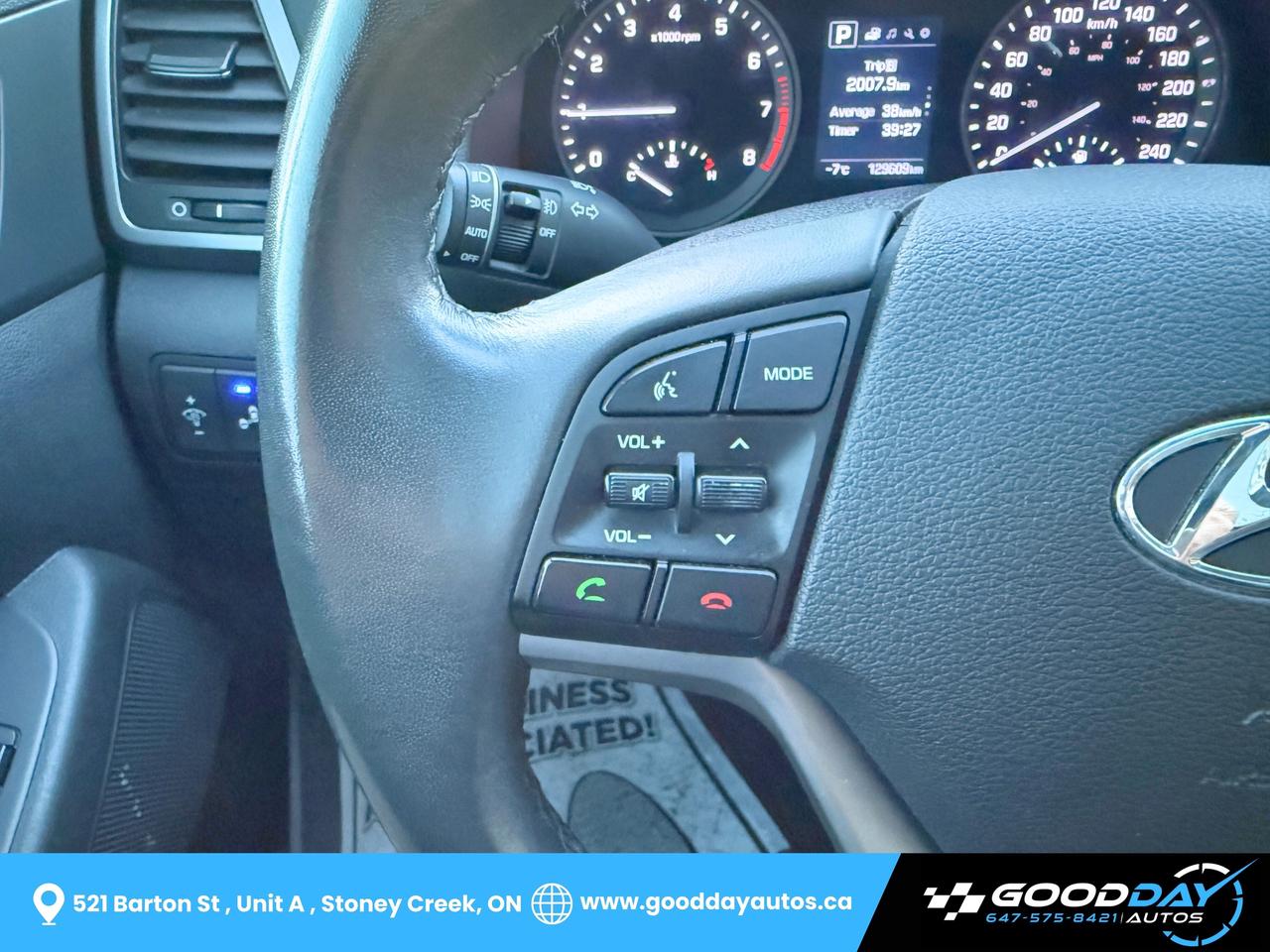 2017 Hyundai Tucson SE 2.0L AWD LOADED 29 SERVICE RECORDS CLEAN CARFAX Photo