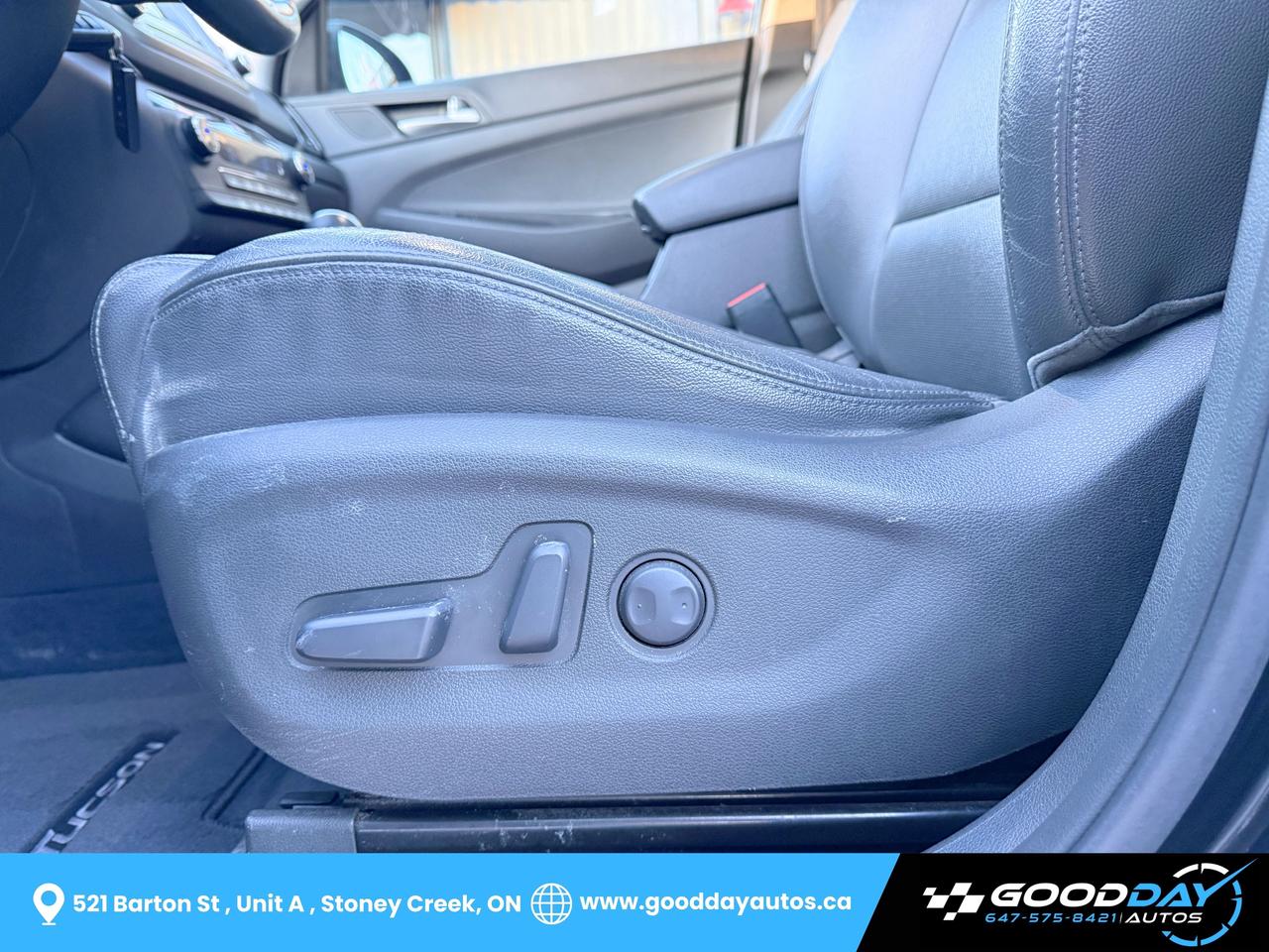 2017 Hyundai Tucson SE 2.0L AWD LOADED 29 SERVICE RECORDS CLEAN CARFAX Photo