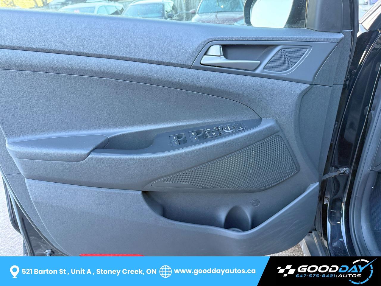 2017 Hyundai Tucson SE 2.0L AWD LOADED 29 SERVICE RECORDS CLEAN CARFAX Photo