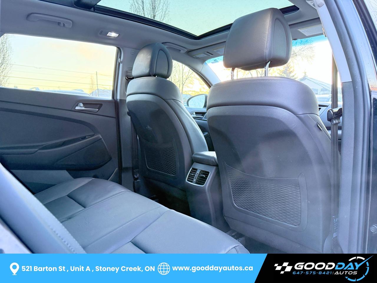 2017 Hyundai Tucson SE 2.0L AWD LOADED 29 SERVICE RECORDS CLEAN CARFAX Photo