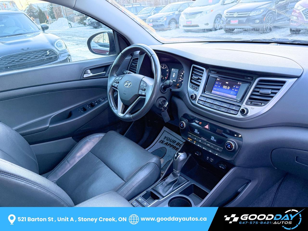 2017 Hyundai Tucson SE 2.0L AWD LOADED 29 SERVICE RECORDS CLEAN CARFAX Photo