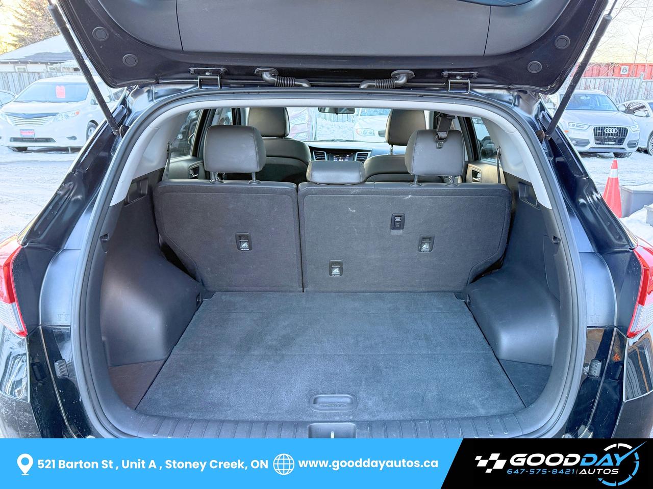 2017 Hyundai Tucson SE 2.0L AWD LOADED 29 SERVICE RECORDS CLEAN CARFAX Photo