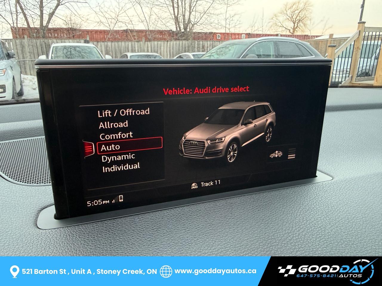 2017 Audi Q7 Technik S-LINE LOADED CLEAN CARFAX DEALER SERVICED Photo