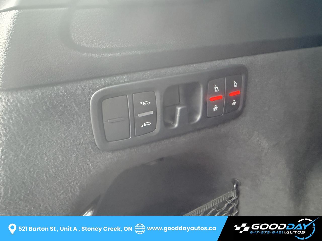 2017 Audi Q7 Technik S-LINE LOADED CLEAN CARFAX DEALER SERVICED Photo