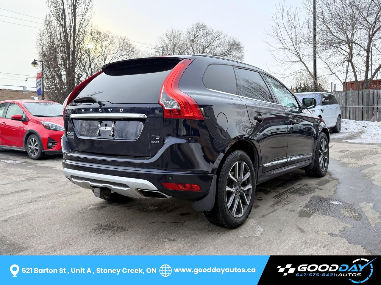 2017 Volvo XC60 T5 Inscription Special Edition Premier LOW KMS Photo