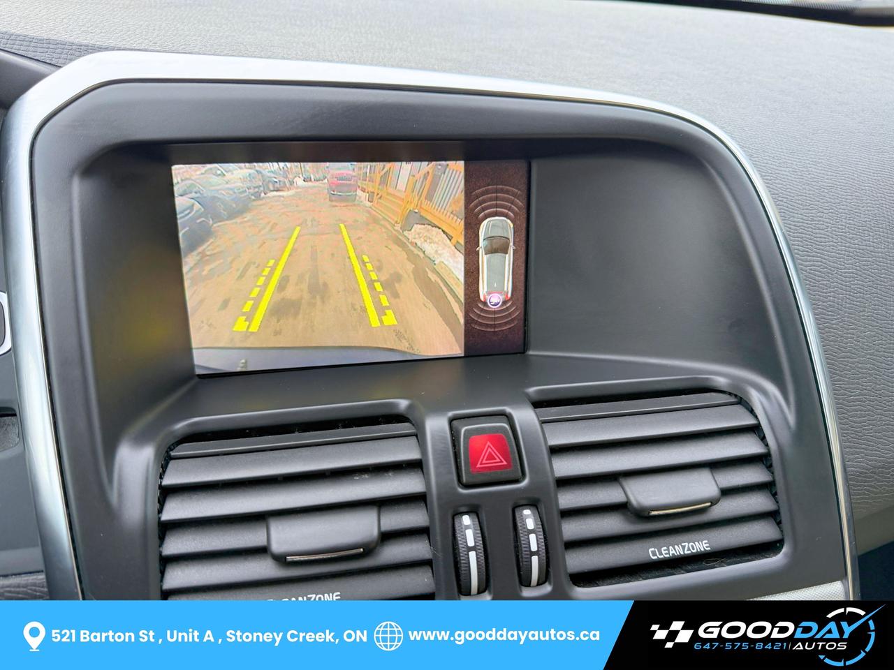 2017 Volvo XC60 T5 Inscription Special Edition Premier LOW KMS Photo