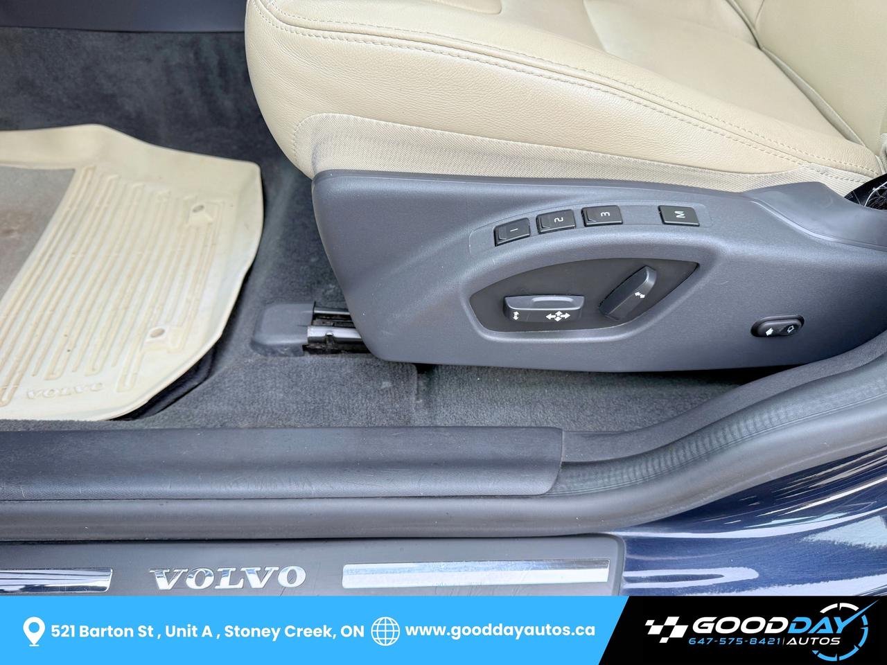 2017 Volvo XC60 T5 Inscription Special Edition Premier LOW KMS Photo