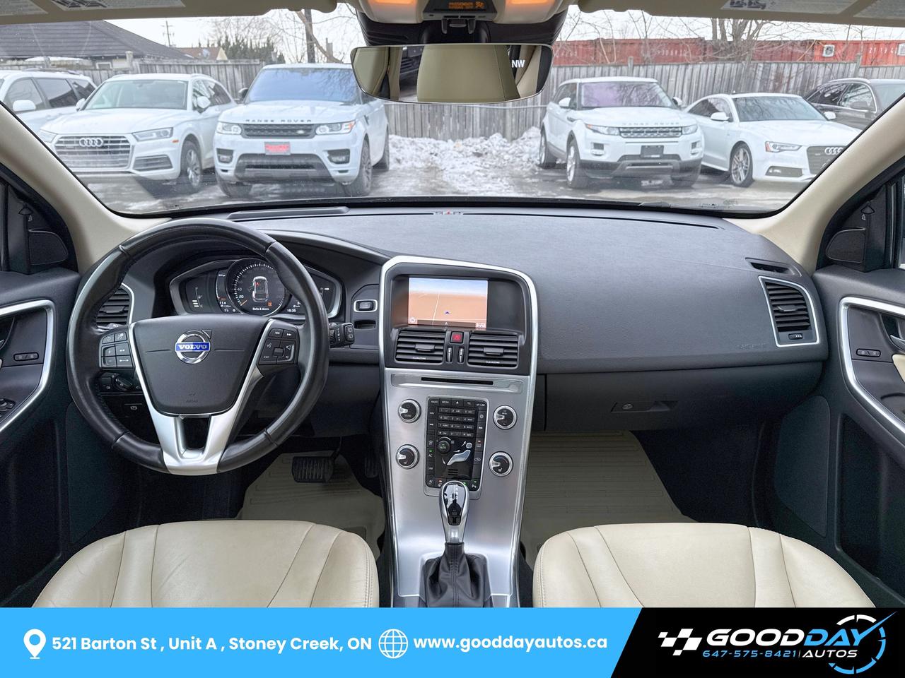 2017 Volvo XC60 T5 Inscription Special Edition Premier LOW KMS Photo