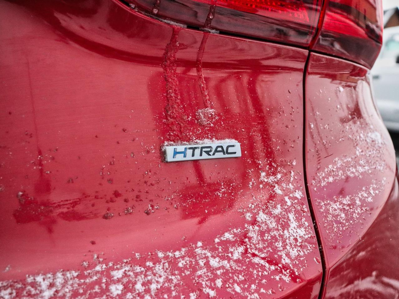 2019 Hyundai Santa Fe SEL 2.4 AWD Photo