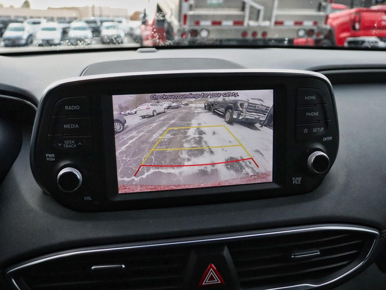 2019 Hyundai Santa Fe SEL 2.4 AWD Photo