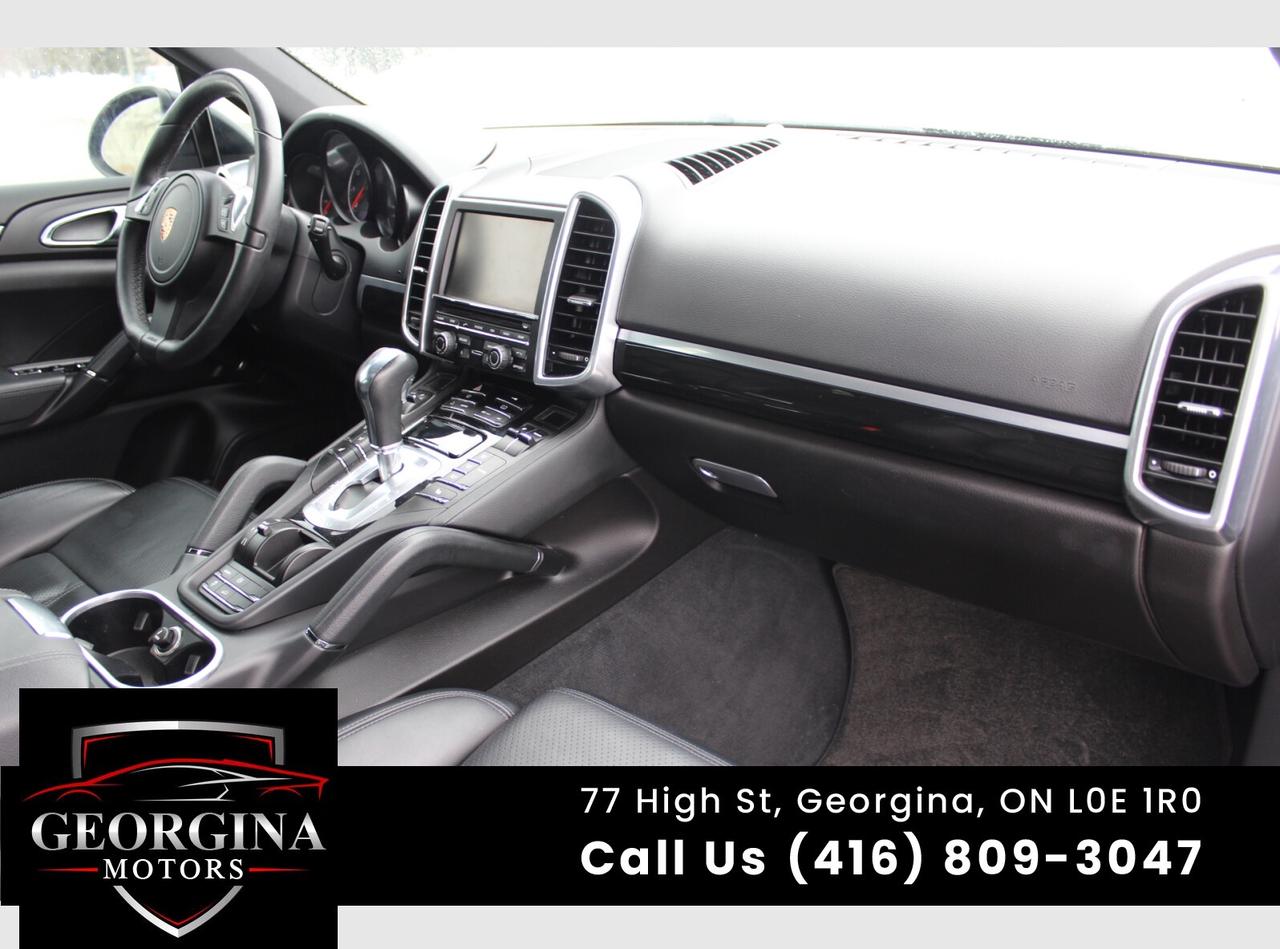 2011 Porsche Cayenne  Photo