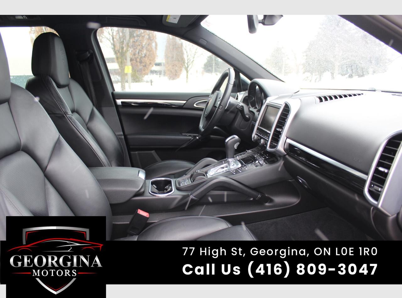 2011 Porsche Cayenne  Photo