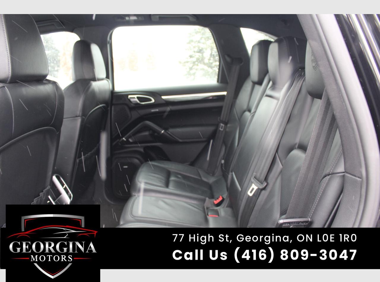 2011 Porsche Cayenne  Photo