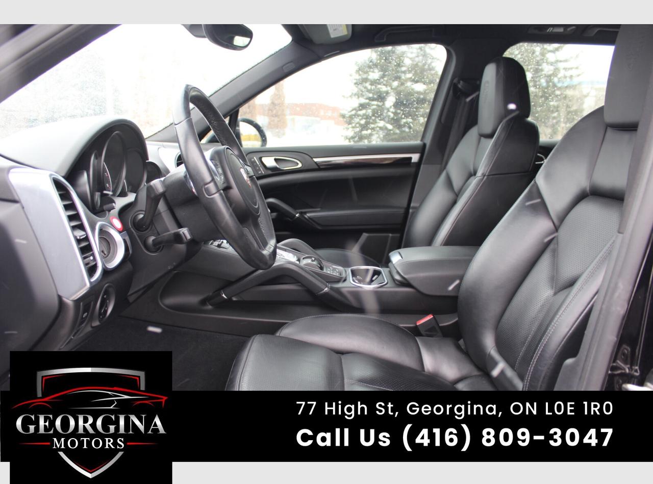 2011 Porsche Cayenne  Photo