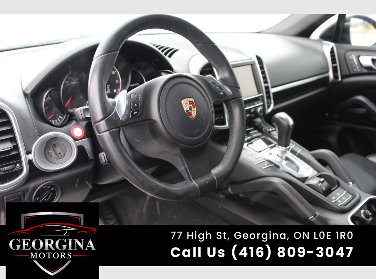 2011 Porsche Cayenne  Photo