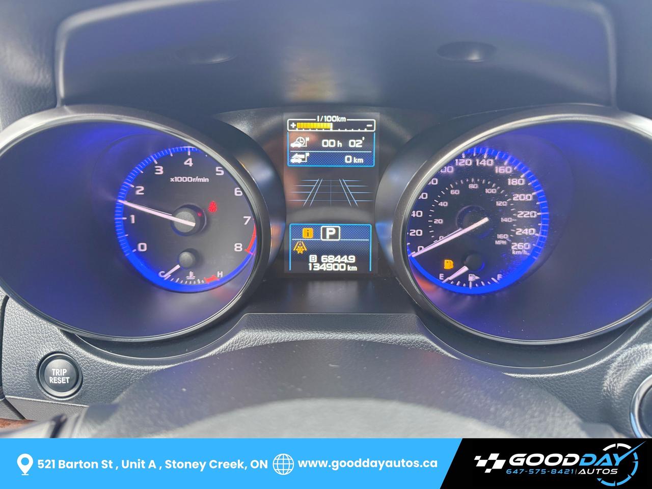 2019 Subaru Outback 3.6R Limited ONE OWNER TWO SETS OF TIRES & RIMS Photo