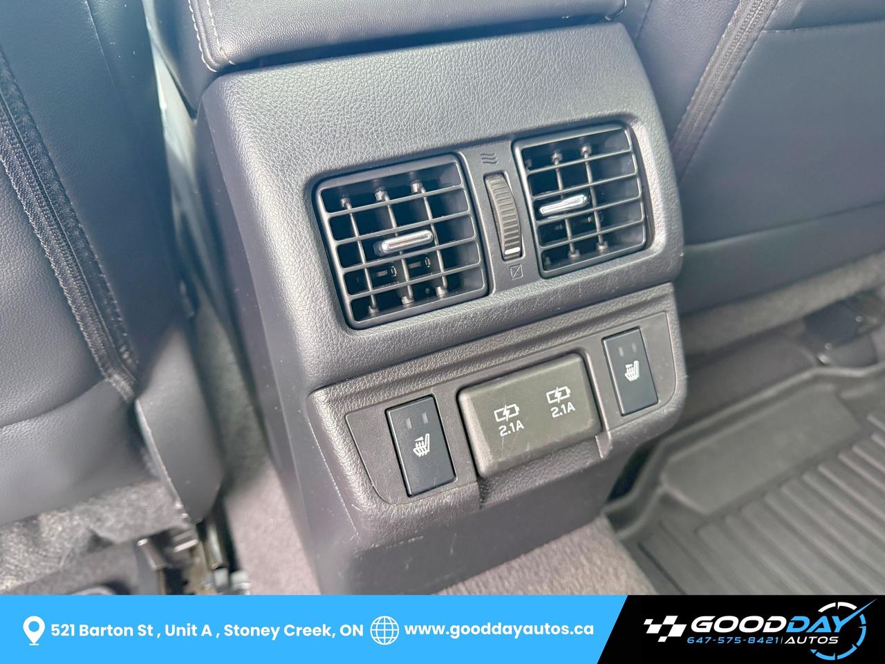 2019 Subaru Outback 3.6R Limited ONE OWNER TWO SETS OF TIRES & RIMS Photo