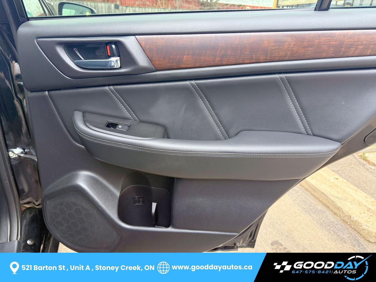 2019 Subaru Outback 3.6R Limited ONE OWNER TWO SETS OF TIRES & RIMS Photo