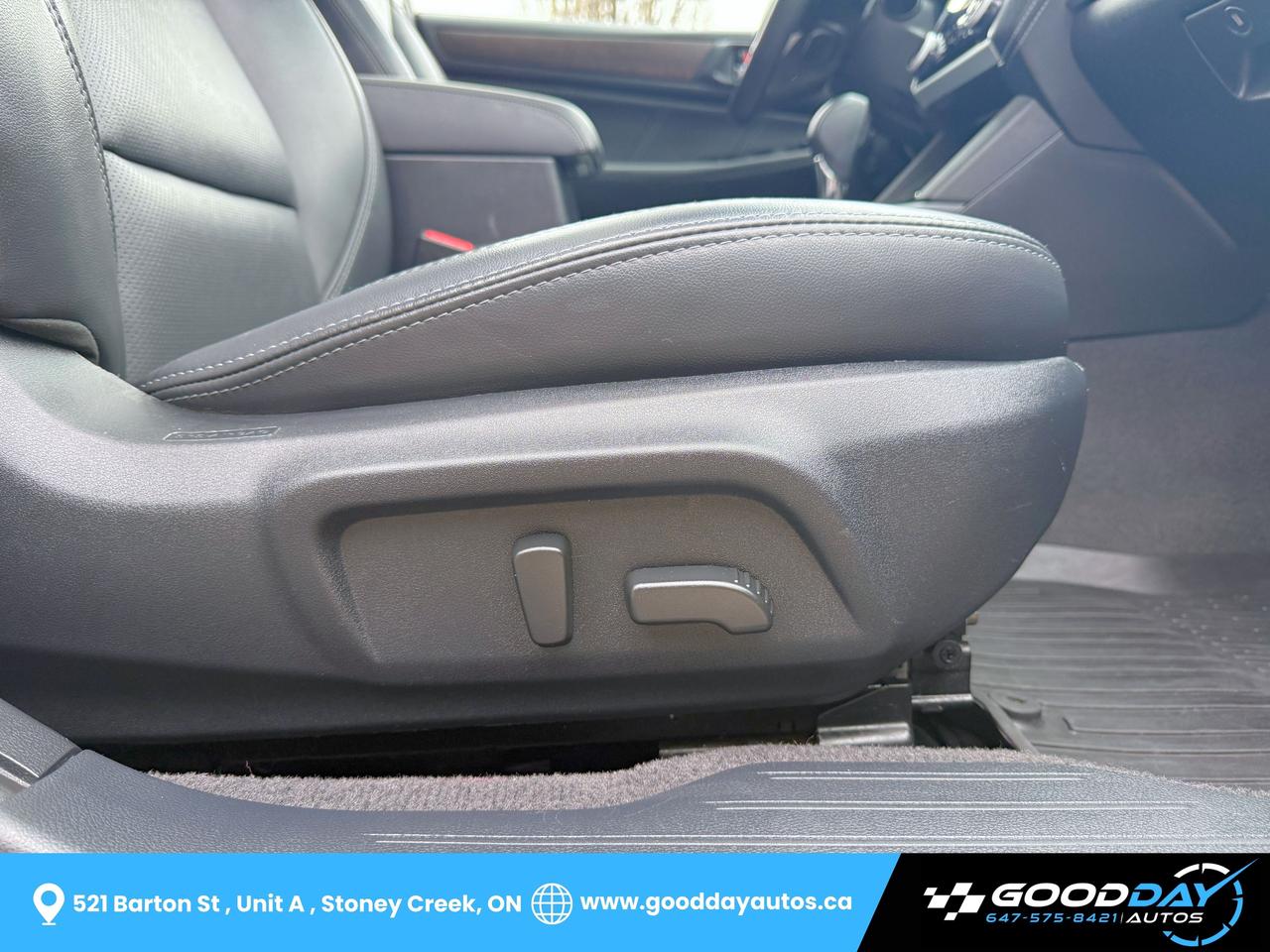 2019 Subaru Outback 3.6R Limited ONE OWNER TWO SETS OF TIRES & RIMS Photo