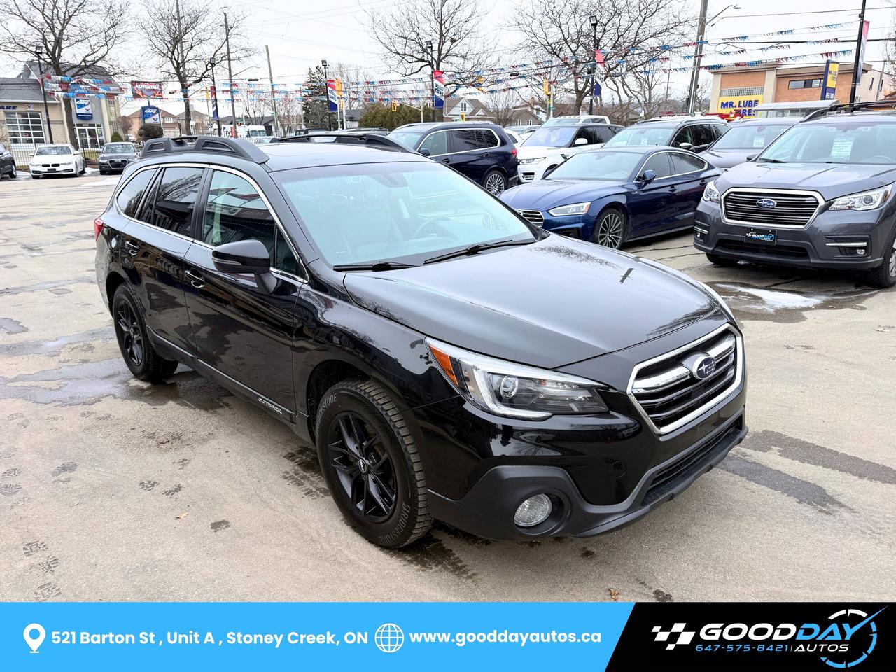 2019 Subaru Outback 3.6R Limited ONE OWNER TWO SETS OF TIRES & RIMS Photo