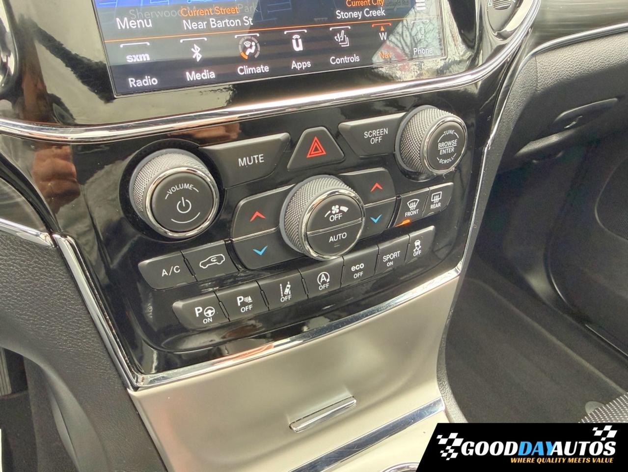 2019 Jeep Grand Cherokee Limited FULLY LOADED ONE OWNER CLEAN CARFAX MINT Photo