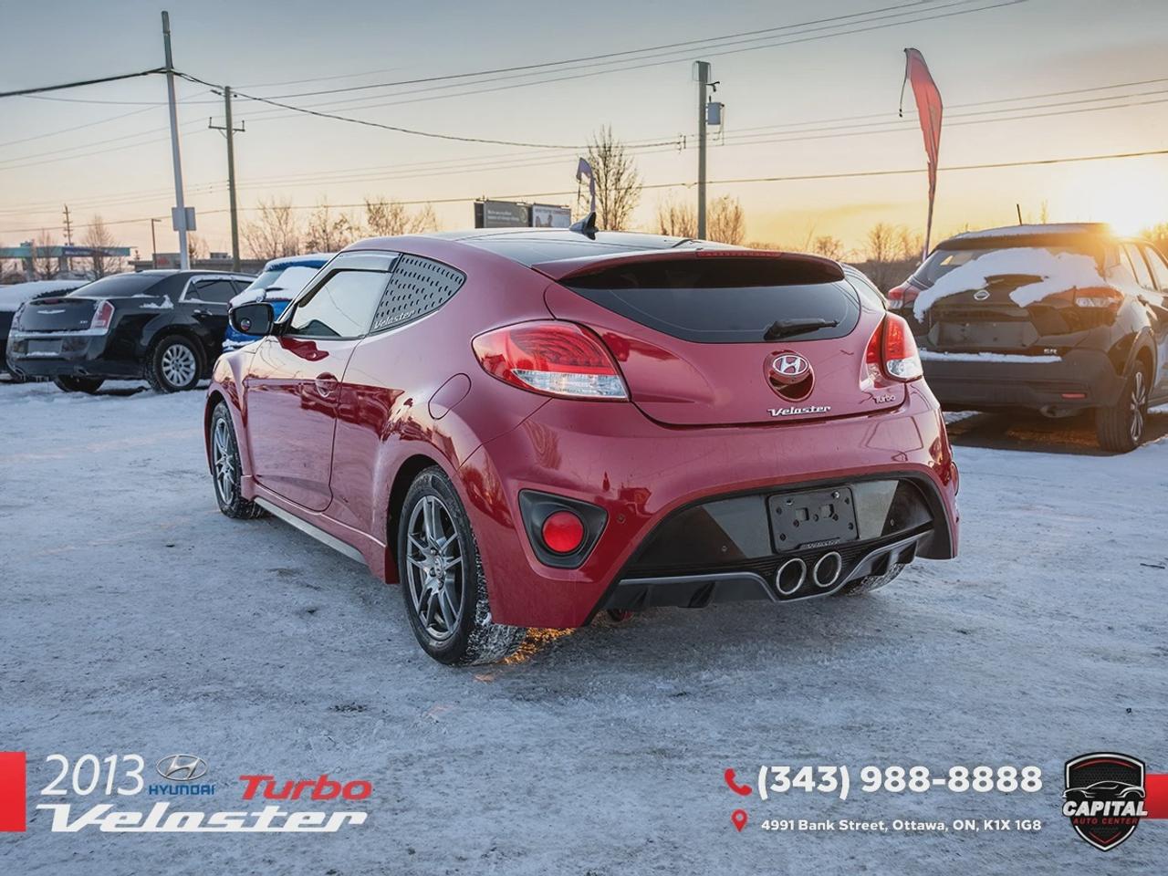 2013 Hyundai Veloster Turbo Sport Touring Photo