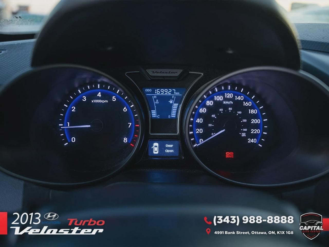 2013 Hyundai Veloster Turbo Sport Touring Photo