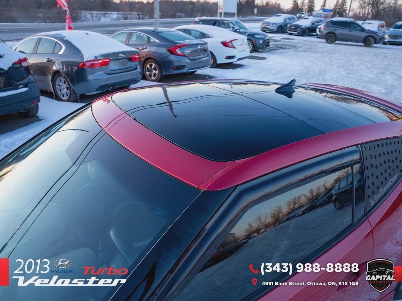 2013 Hyundai Veloster Turbo Sport Touring Photo