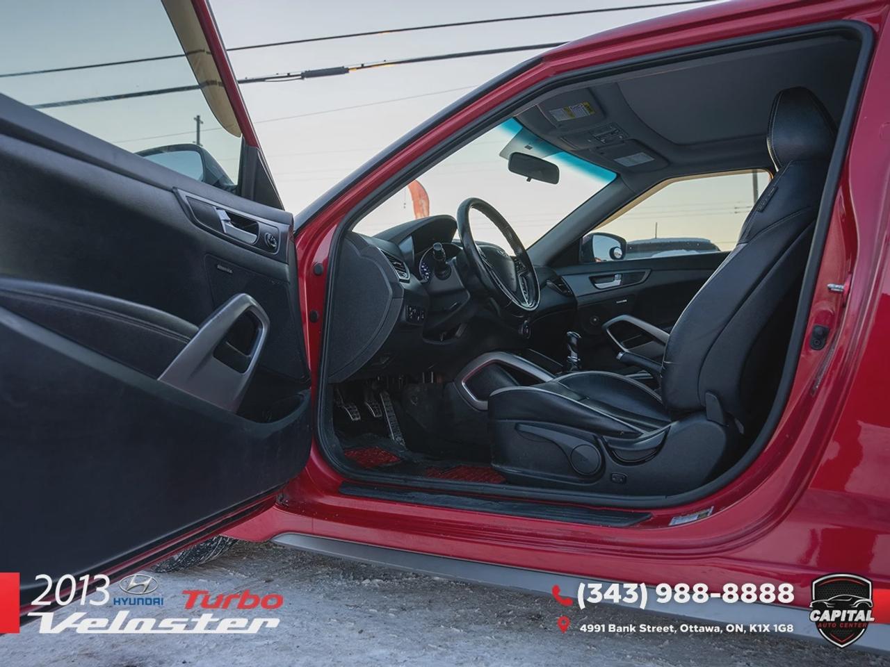 2013 Hyundai Veloster Turbo Sport Touring Photo