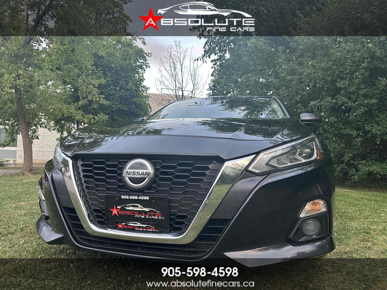 2019 Nissan ALTIMA AWD SV BLACK ON BLACK Photo