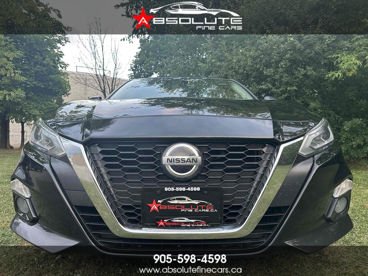 2019 Nissan ALTIMA AWD SV BLACK ON BLACK Photo