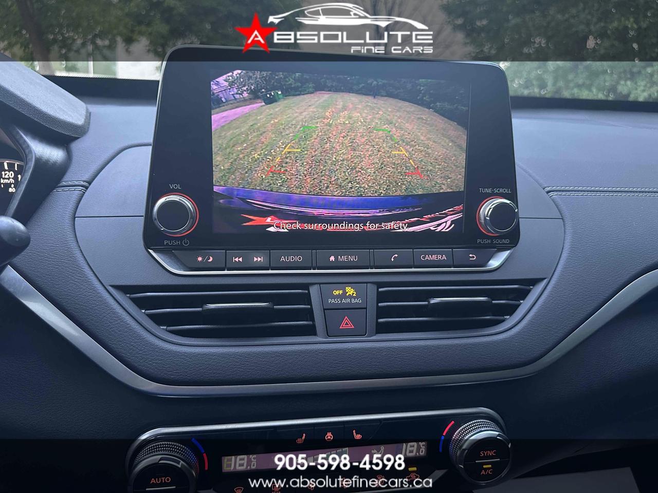 2019 Nissan ALTIMA AWD SV BLACK ON BLACK Photo