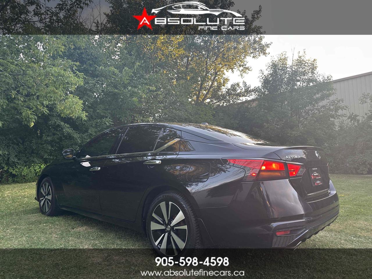 2019 Nissan ALTIMA AWD SV BLACK ON BLACK Photo